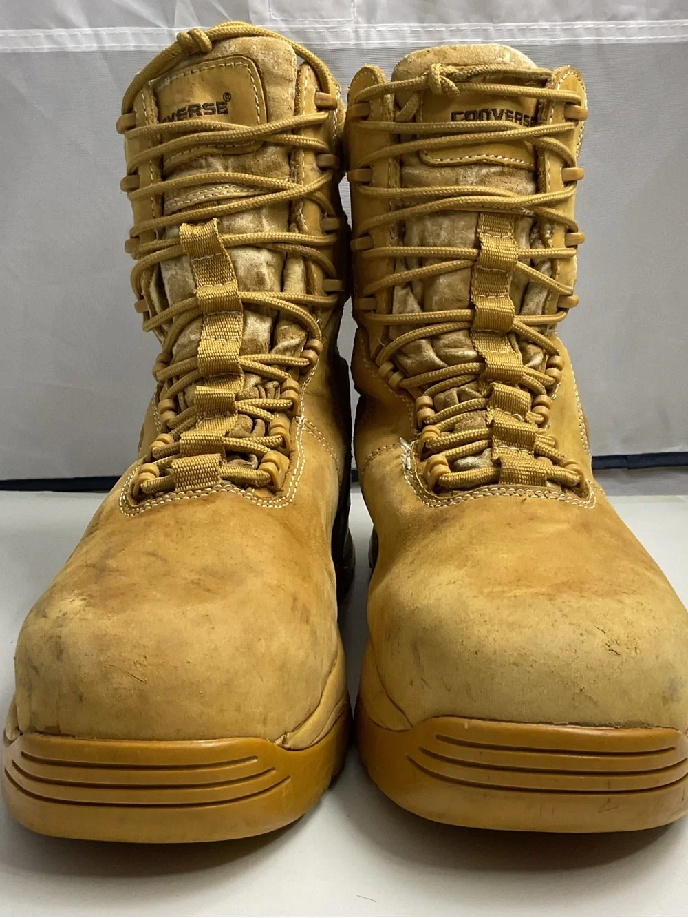 Converse rugged men’s